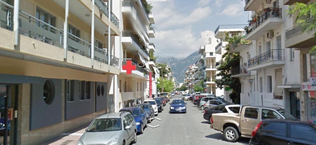Kalamata Cozy Apartment Esterno foto